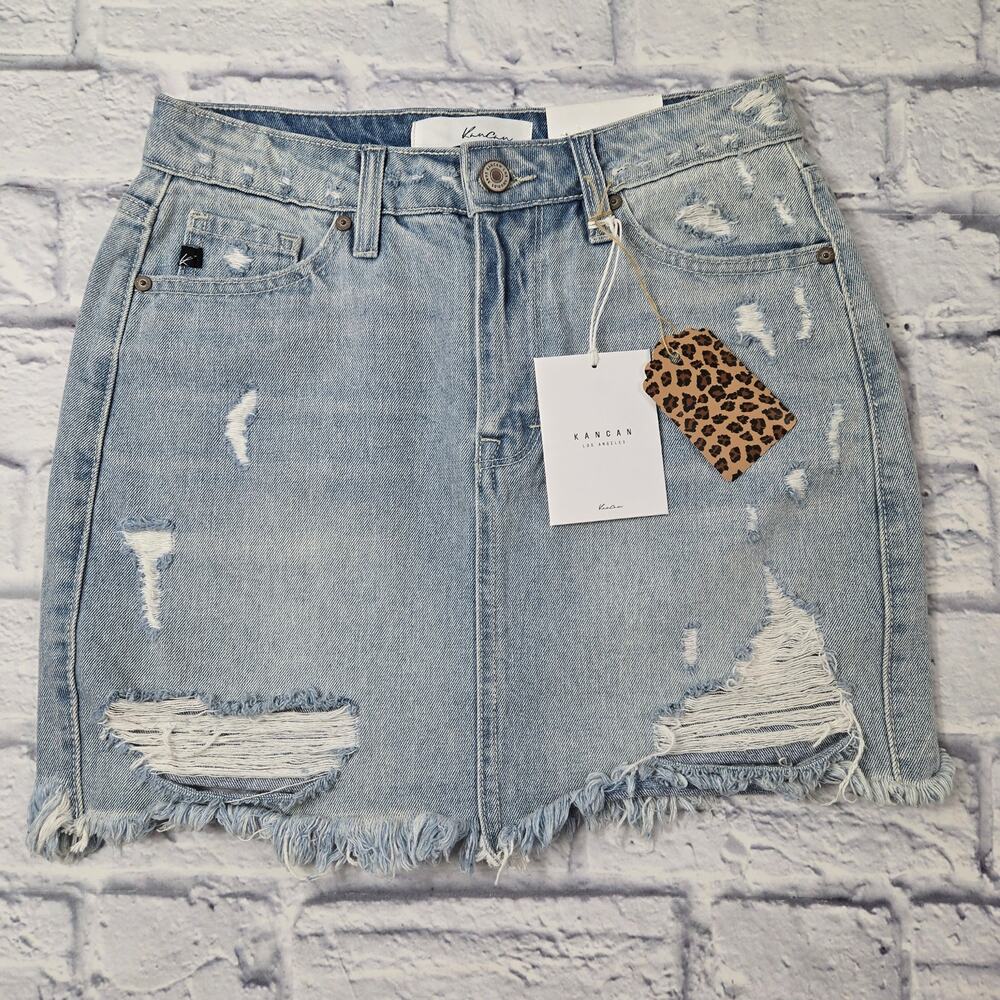 NWT KanCan Bella Denim Skirt Ripped Distressed Fray Hem Light Wash size XS